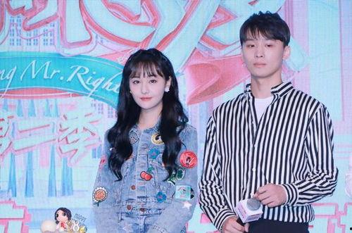 吃瓜娱乐圈教学,娱乐圈的“瓜田”与校园的“知识园”